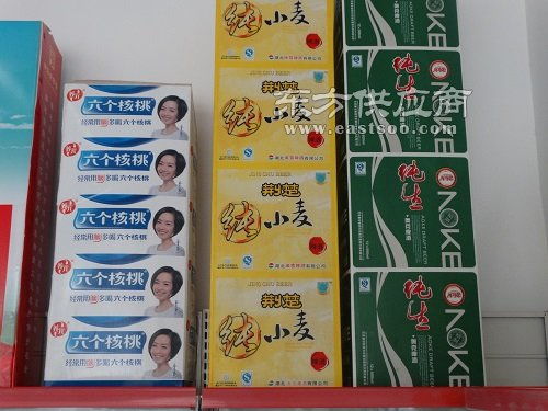 探尋山東廣告箱生產(chǎn)翹楚 日照宏威塑膠，引領(lǐng)廣告制作新潮流